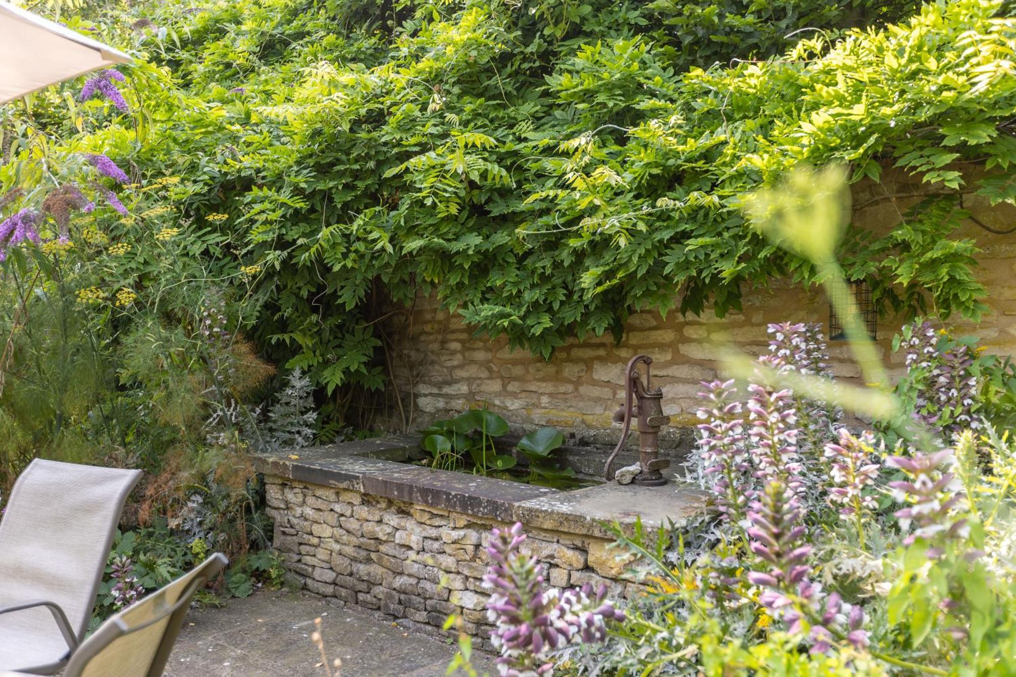 Noelle'S Cottages, The Barn Pickering Esterno foto